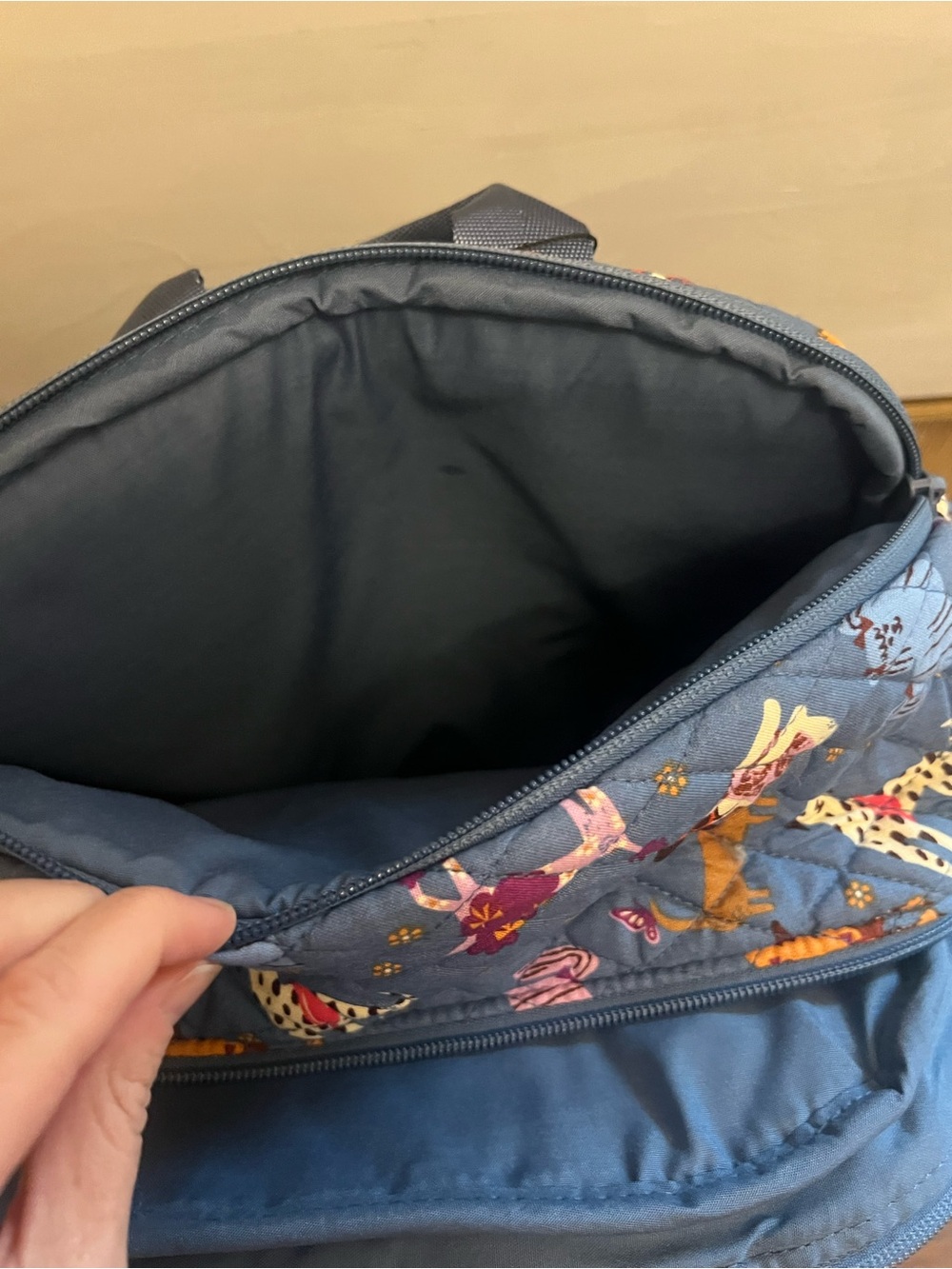 NWT Vera Bradley Large Backpack - Picture 7 of 10